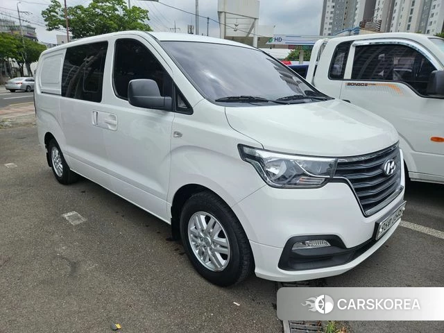 Hyundai The New Grand Starex 2019 Белый из Кореи, фото 5