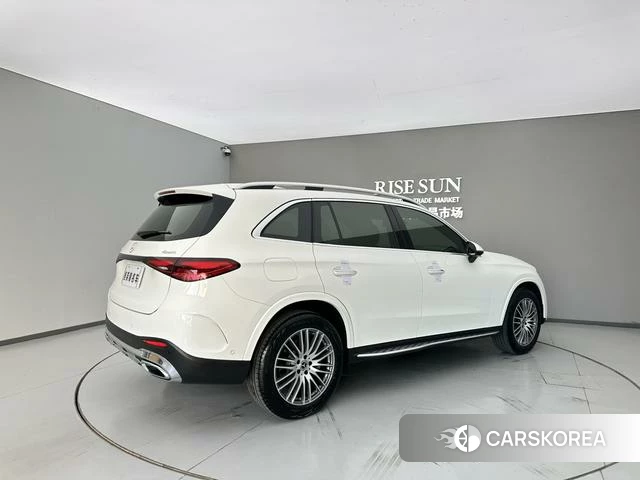 Mercedes-Benz GLC 2025 Белый из Китая, фото 2