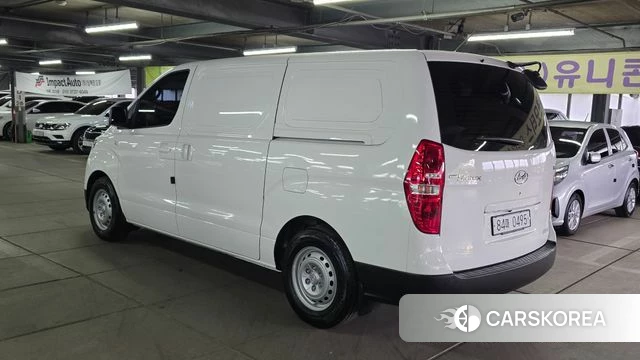 Hyundai The New Grand Starex id 4019993 из Кореи 12