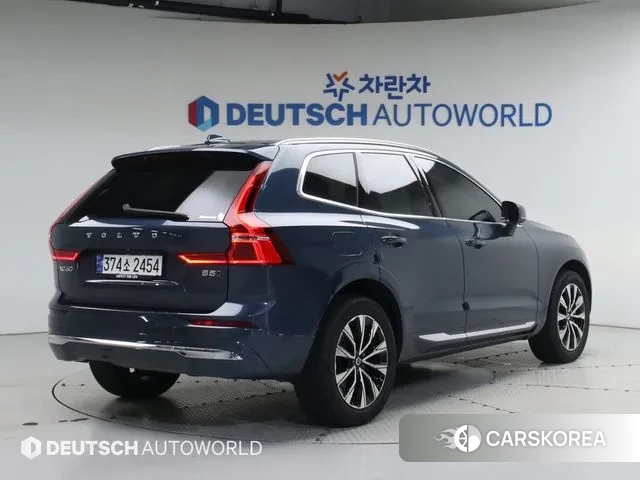 Volvo XC60 second Generation 2023 Синий из Кореи, фото 2