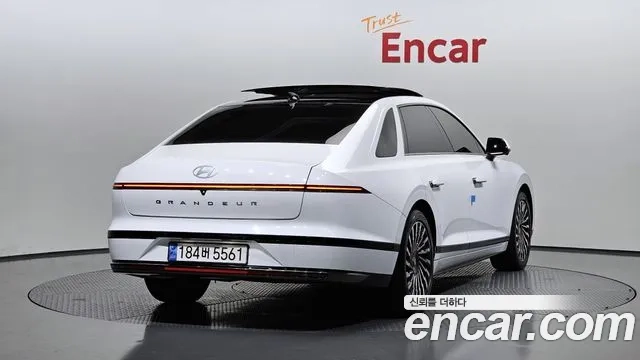 Hyundai Grandeur Hybrid (GN7) id 2934951 из Кореи 12