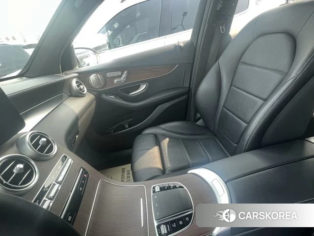 Mercedes-Benz GLC 2021 Другой из Китая, фото 5