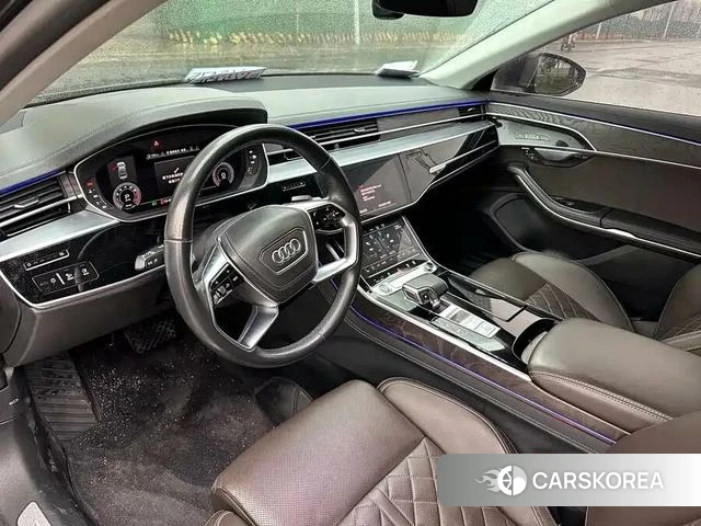 Audi A8 2023 Черный из Китая, фото 2