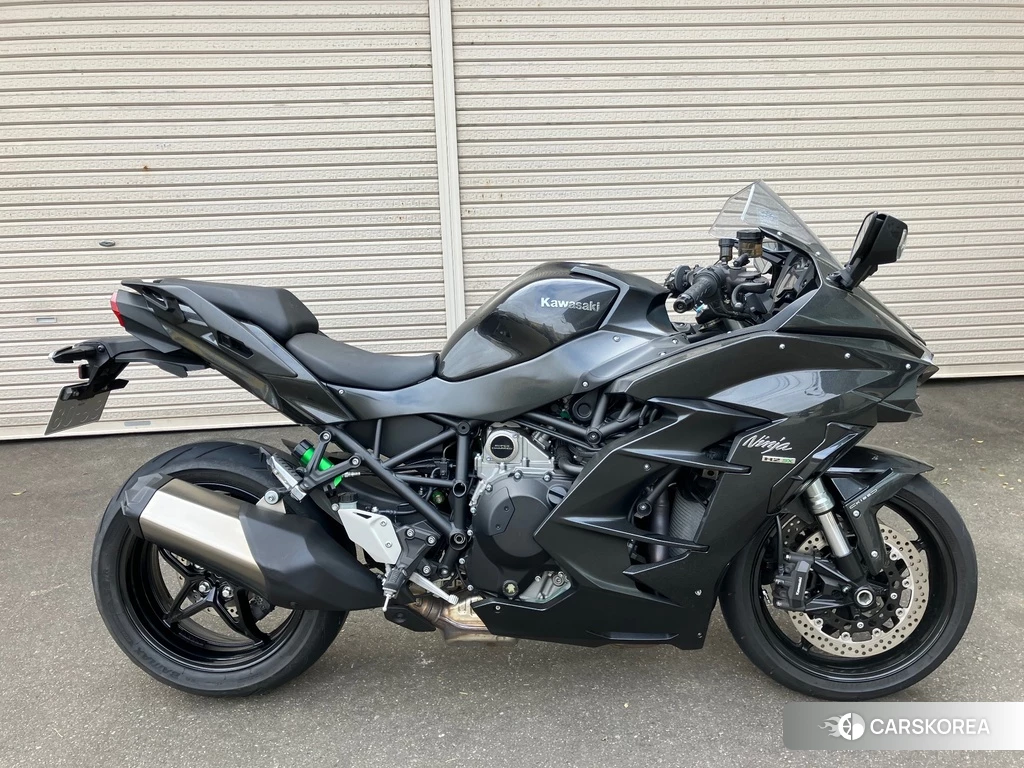 Проданный Kawasaki NINJA H2 SX SE 2018 из Японии