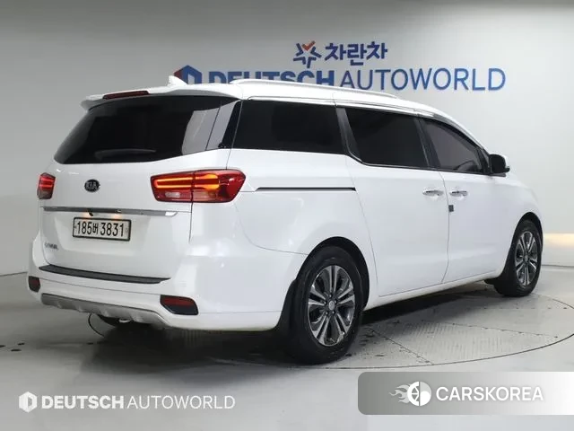 Kia The New Carnival id 3474643 из Кореи 12