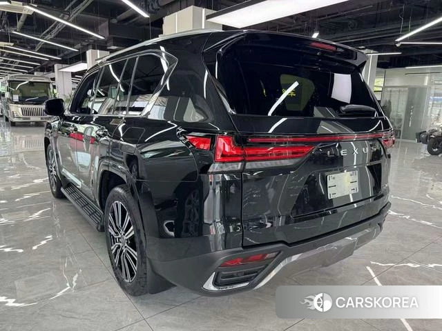 Lexus LX 2025 Черный из Китая, фото 5
