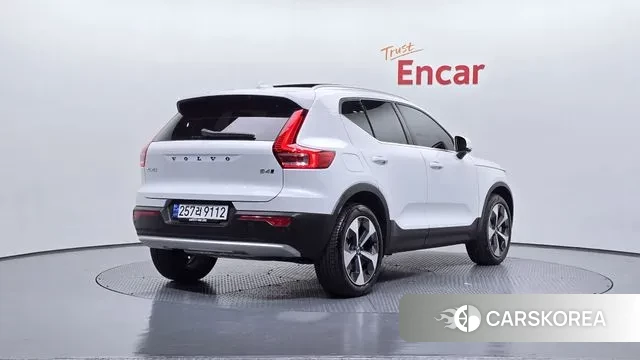 Volvo XC40 id 3491905 из Кореи 12