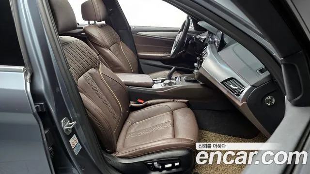 BMW 5 Series (G30) id 2701425 из Кореи 12