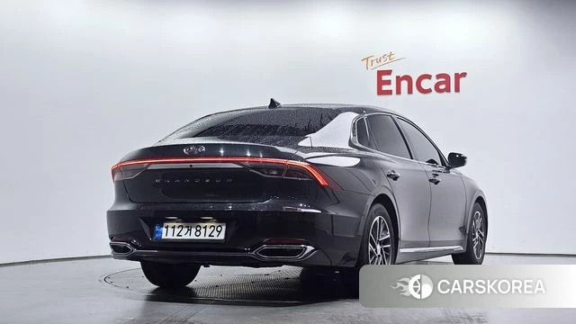 Hyundai The New Grandeur IG id 4708137 из Кореи 12