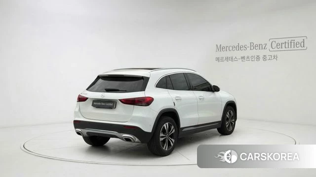 Mercedes-Benz GLA - Class H247 2021 Белый из Кореи, фото 4