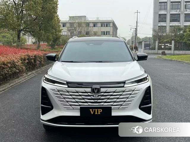 Chang'an CS75 PLUS 2025 Белый из Китая, фото 4