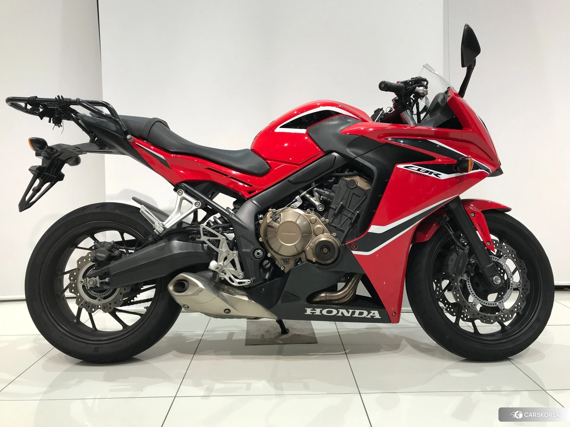 Проданный Honda CBR650F id 4184821 из Японии, фото 8