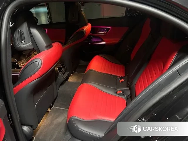 Mercedes-Benz C-Class W206 2023 Черный из Кореи, фото 2