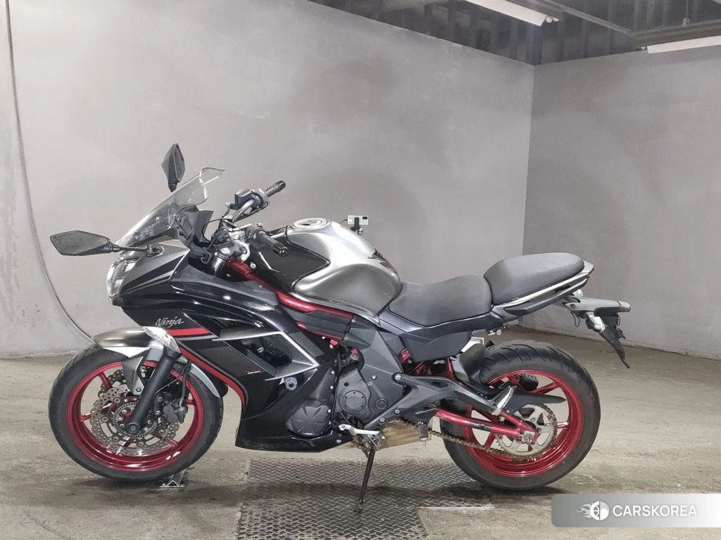 Проданный Kawasaki NINJA 400 2018 из Японии, фото 2