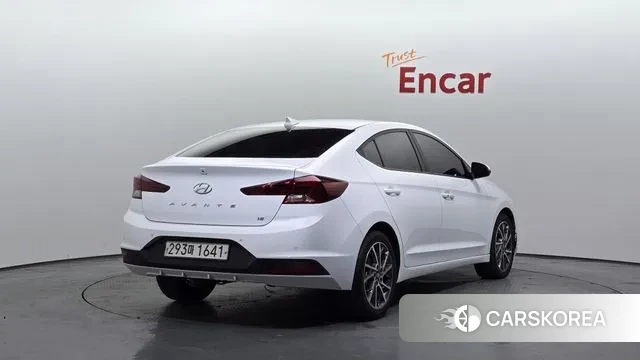 Hyundai The New Avante AD id 3563160 из Кореи 12