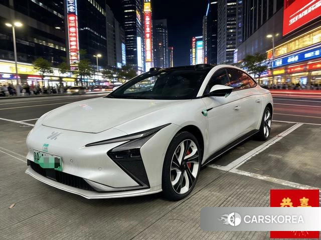 Zhiji Automobile Zhiji L7 2023 Белый из Китая, фото 6