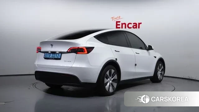 Tesla Model Y id 2980090 из Кореи 12
