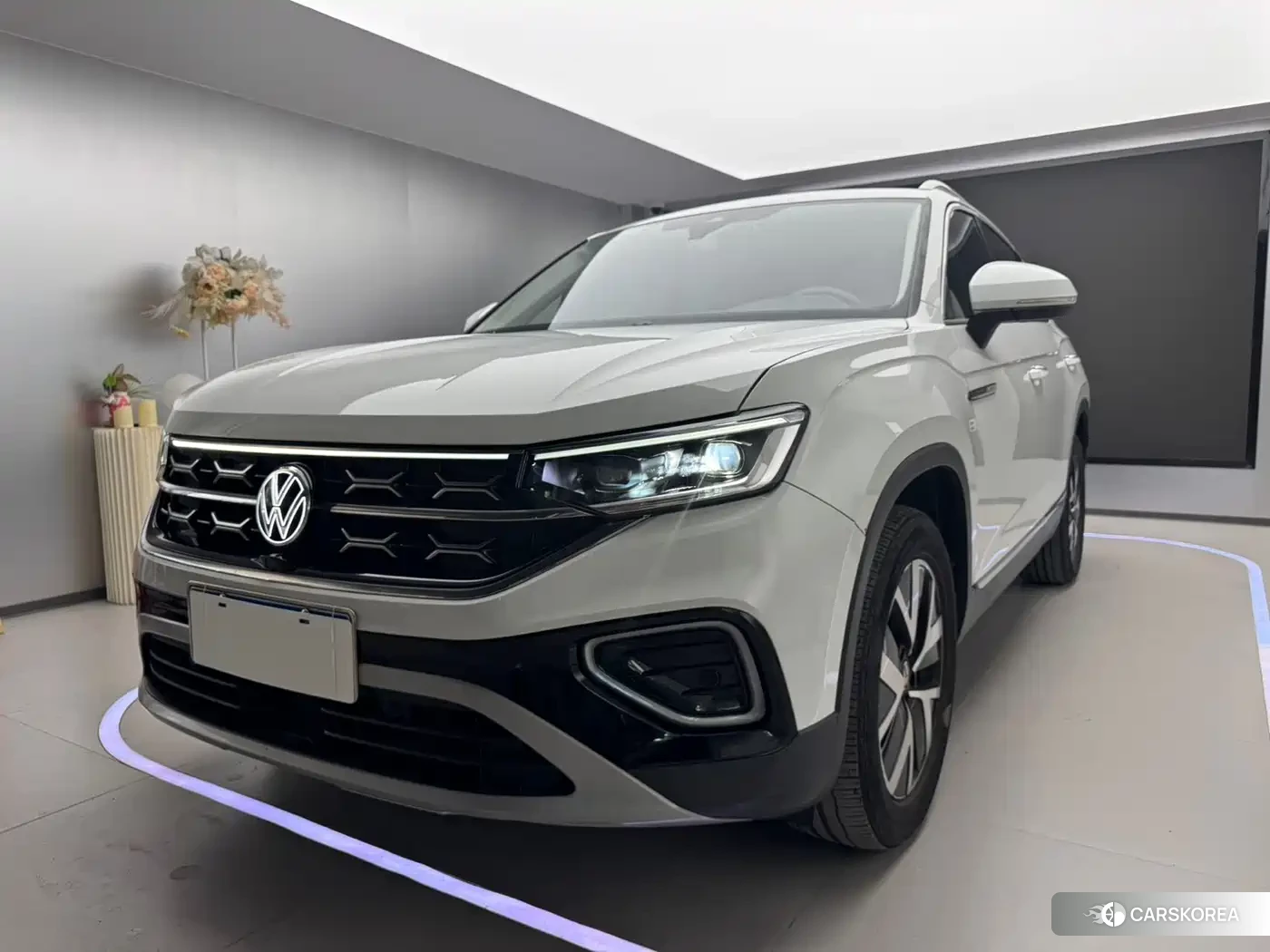 Volkswagen Tayron 2023 Белый из Китая, фото 5