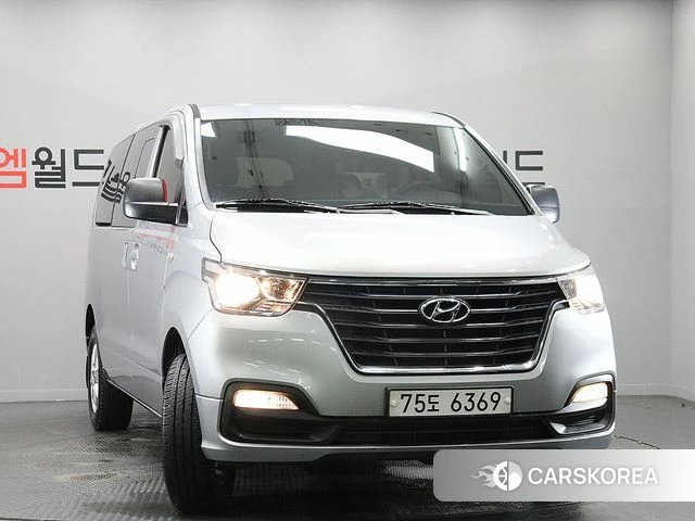 Hyundai The New Grand Starex id 4546913 из Кореи 12