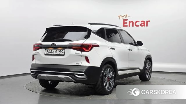 Kia Seltos id 4317477 из Кореи 12