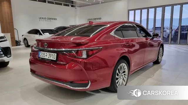 Lexus ES300h 7th generation id 3595716 из Кореи 10