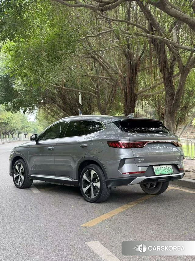 BYD Song PLUS DM 2022 Серебристо-серый из Китая, фото 4