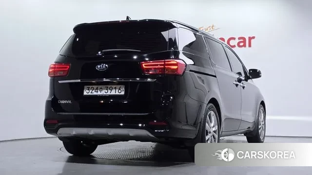 Kia The New Carnival id 3772687 из Кореи 12