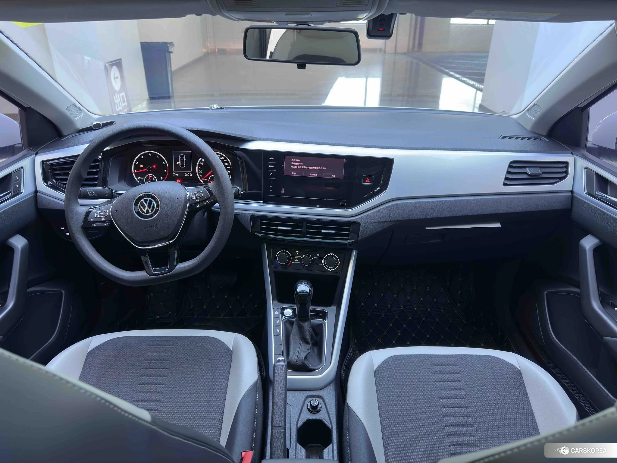 Volkswagen Polo id 4485369 из Китая 12