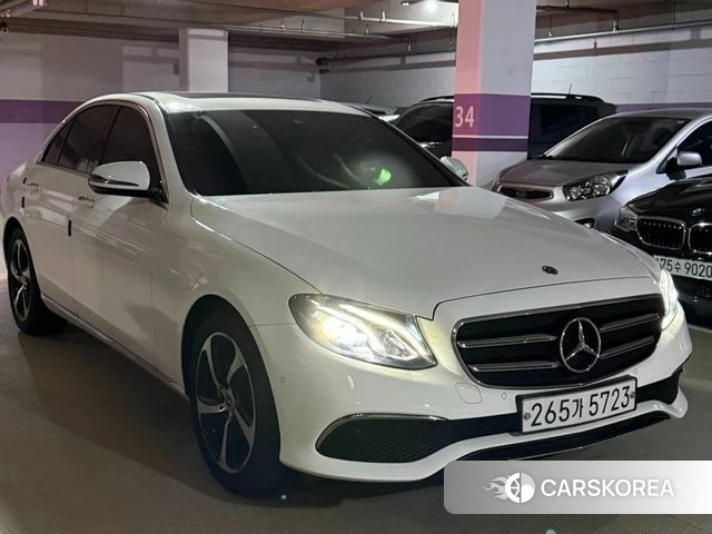 Mercedes-Benz E-Class W213 2019 Белый из Кореи, фото 3