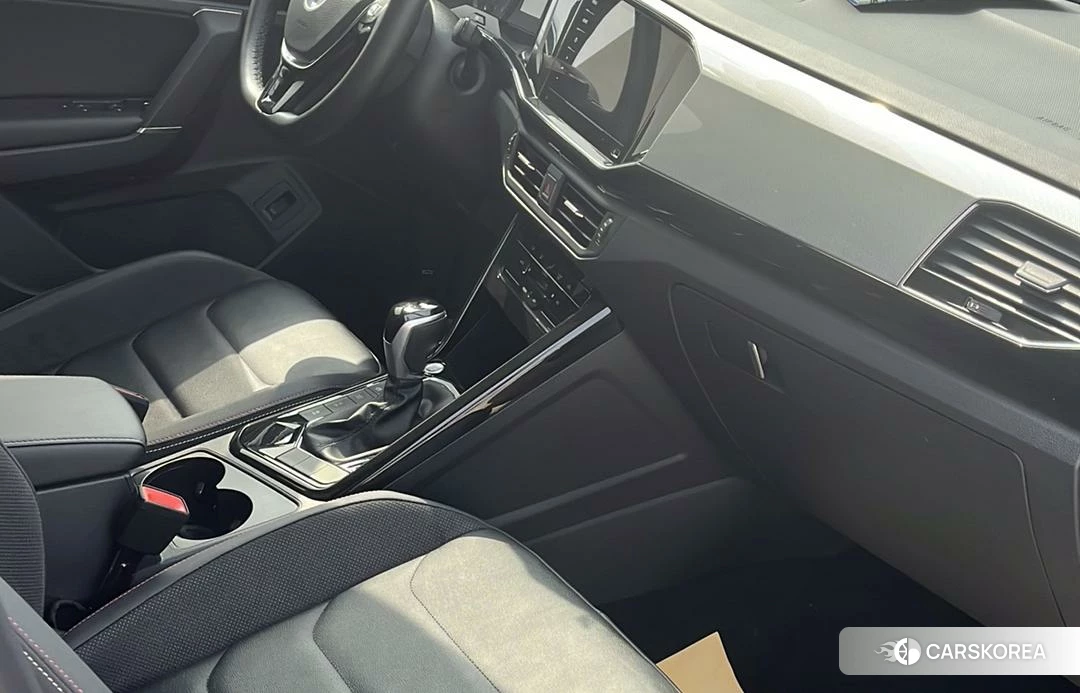 Volkswagen Tanyue 2021 Черный из Китая, фото 2