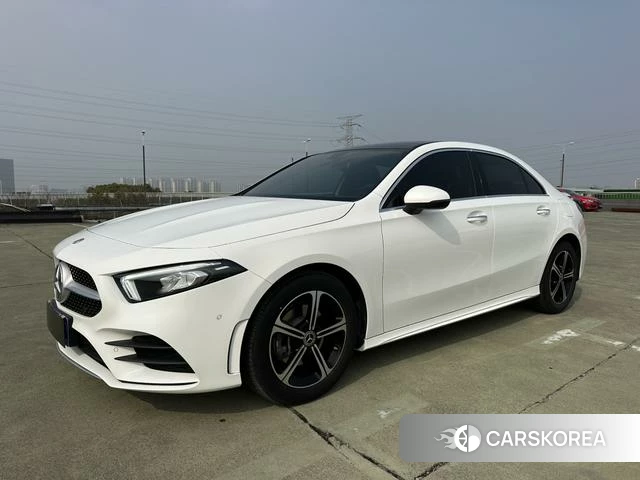 Mercedes-Benz Class A 2022 Белый из Китая, фото 6