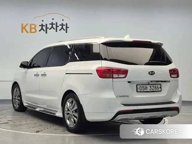 Kia All New Carnival id 3515449 из Кореи 12