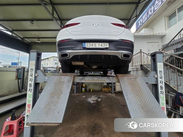 Mercedes-Benz GLE-Class W167 2021 Белый из Кореи, фото 2
