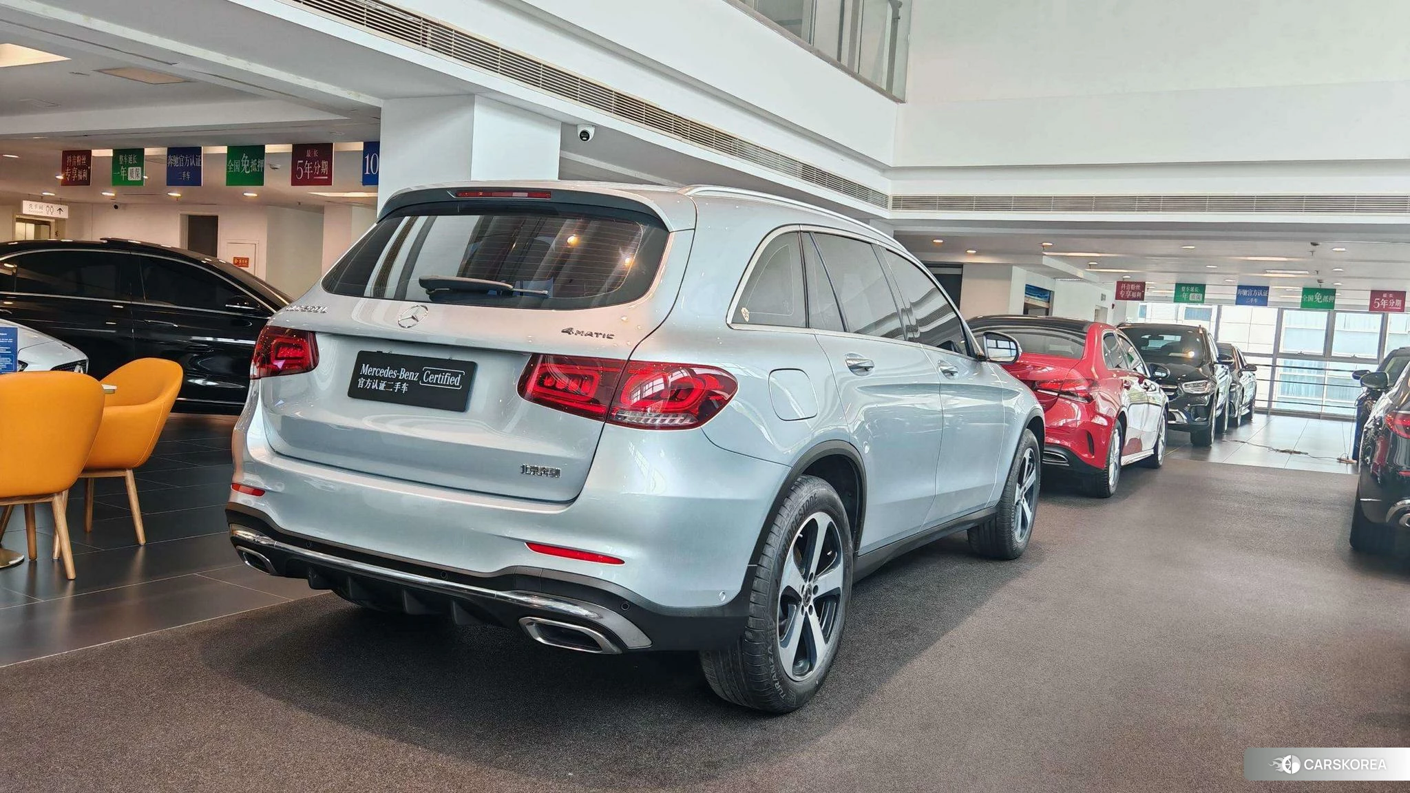 Mercedes-Benz GLC 2021 Серебристо-серый из Китая, фото 3