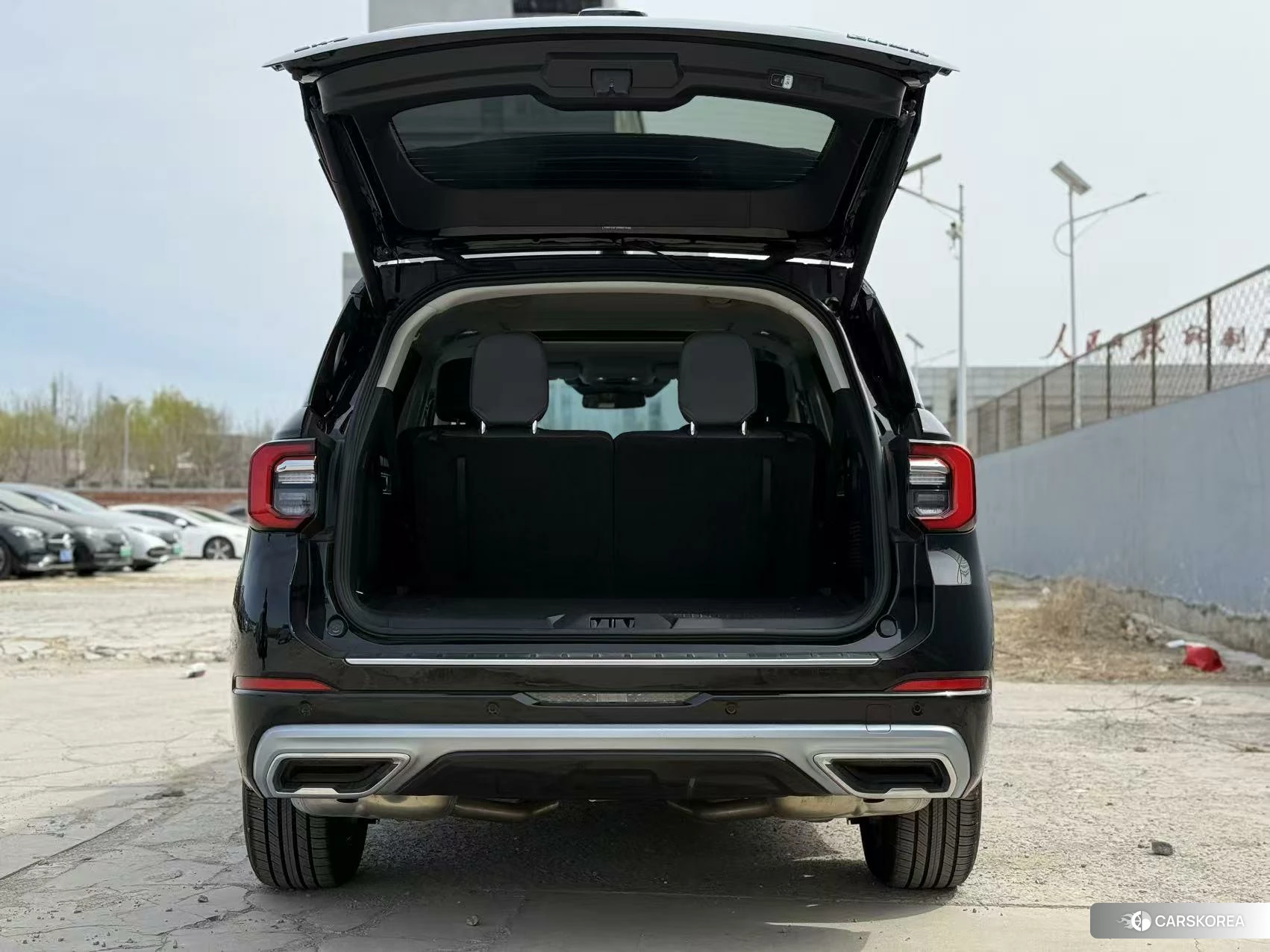 Ford Explorer id 4441383 из Китая 8