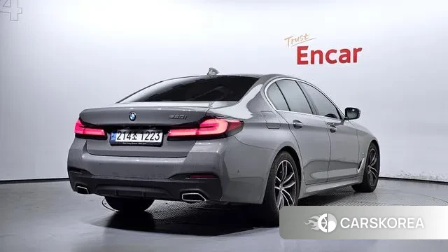 BMW 5 Series (G30) id 2989620 из Кореи 12