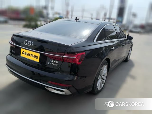 Audi A6L 2024 Черный из Китая, фото 2