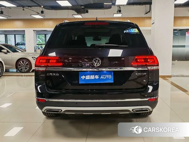 Volkswagen Tourang 2021 Черный из Китая, фото 3