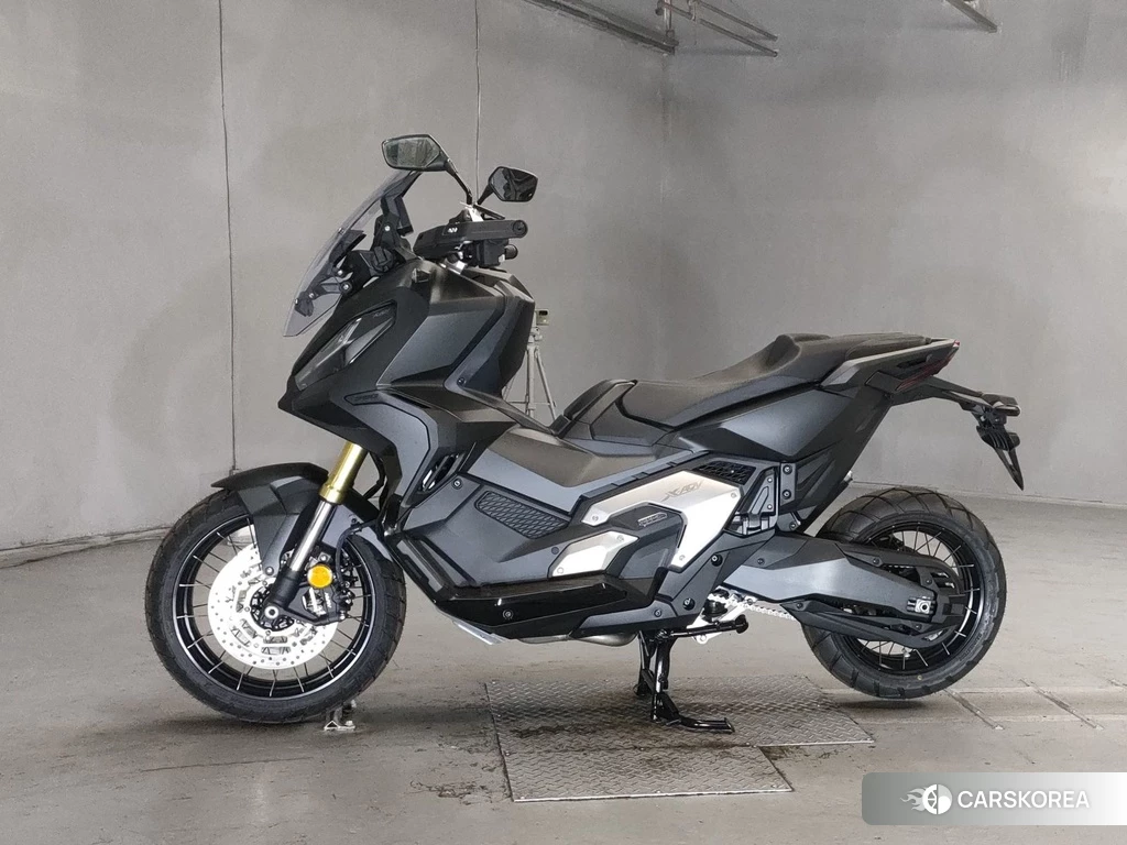 Проданный Honda X-ADV 750 2024 из Японии, фото 2