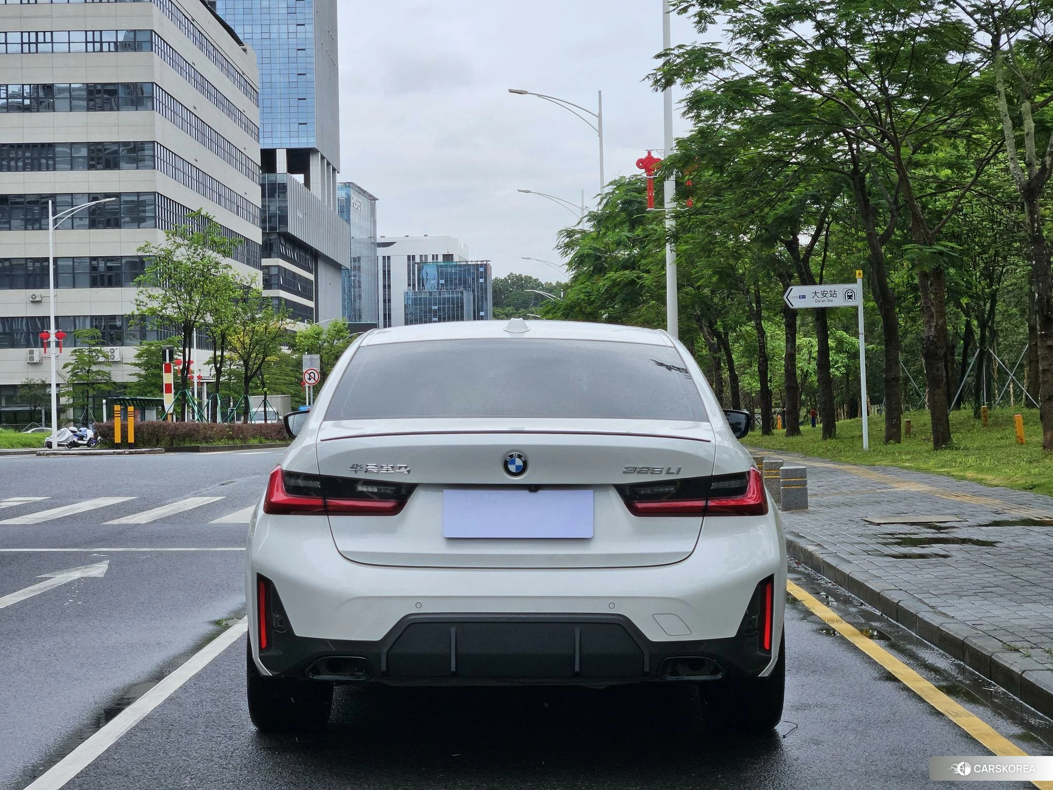 BMW 3 series id 4486563 из Китая 12
