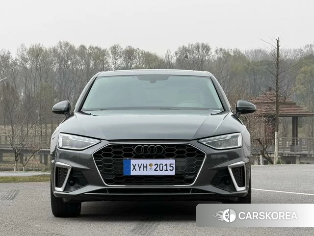 Audi A4L id 4209733 из Китая 9