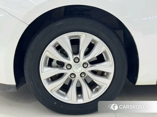 Buick Yinglang id 4220974 из Китая 9