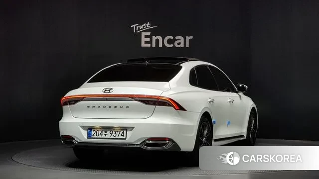 Hyundai The New Grandeur IG id 3433072 из Кореи 12