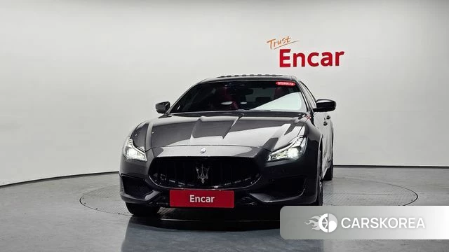 Maserati Quattroporte id 4625756 из Кореи 12