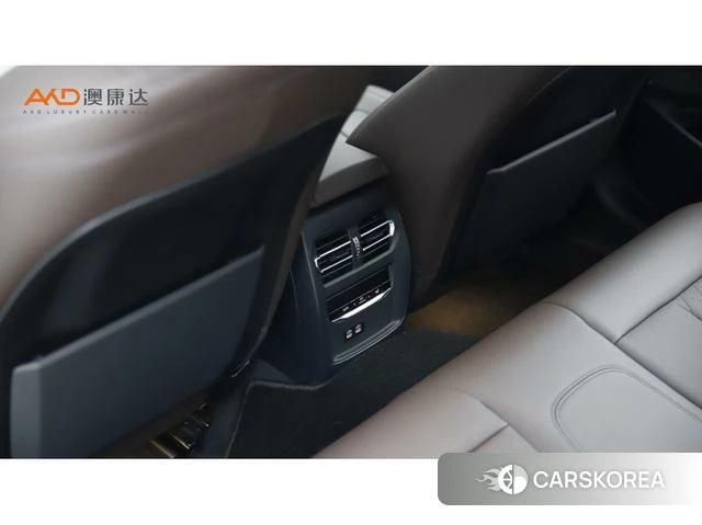 BMW 3 series 2022 Черный из Китая, фото 2