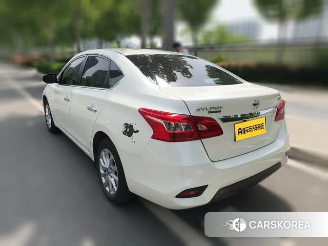 Nissan Xuan Yi 2025 Белый из Китая, фото 2