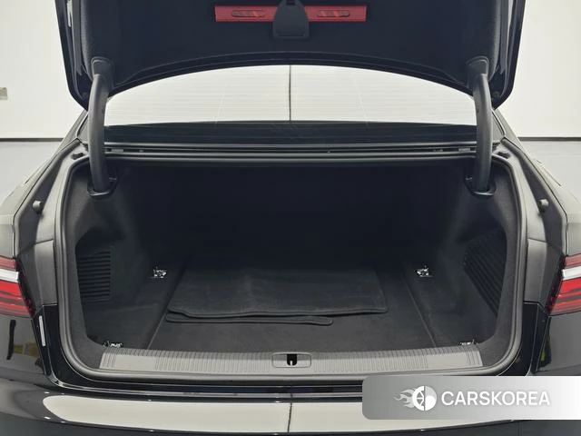 Audi A8 id 4221091 из Китая 12
