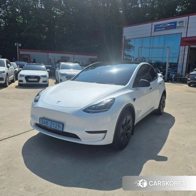 Tesla Model Y id 4360125 из Кореи 9