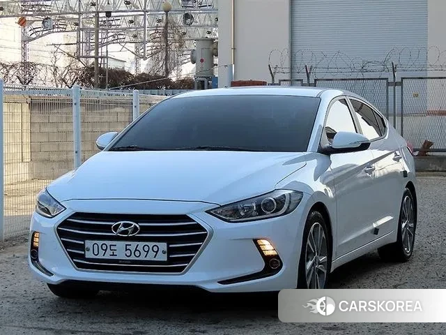 Hyundai Avante AD id 3728710 из Кореи 10