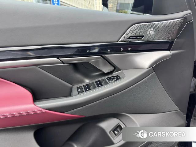 BMW i5 id 3907767 из Китая 12